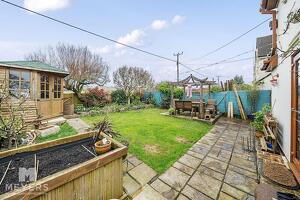 Picture #9 of Property #1007035641 in Middlefield, East Stoke BH20 6BA