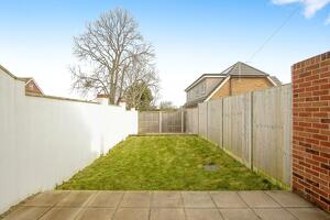 Picture #3 of Property #1007654541 in Ashley Road, Poole BH14 0AG
