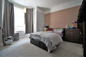 Picture #9 of Property #1009592631 in Kingsbridge Road, Poole BH14 8TL