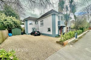 Picture #0 of Property #1017952641 in Roslin Road, Bournemouth BH3 7JB