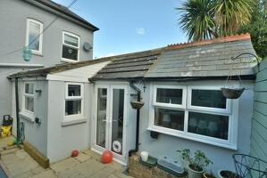 Picture #9 of Property #1018920741 in Julians Road, Wimborne BH21 1EF