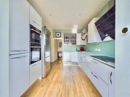 Picture #16 of Property #1019694441 in Belle Vue Road, Southbourne, Bournemouth BH6 3DF