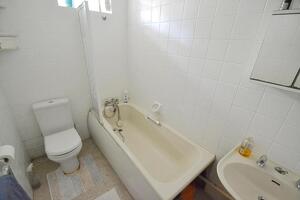 Picture #7 of Property #1020979521 in Ferndown BH22 9PY
