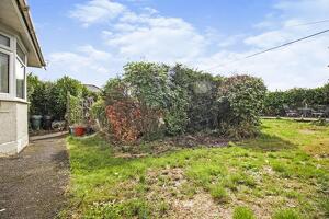 Picture #13 of Property #1022289621 in Calmore Road, Totton, Southampton SO40 8GN