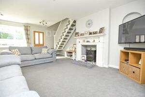 Picture #1 of Property #1027815141 in Pilford Heath Road, Colehill, Wimborne BH21 2ND