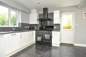 Picture #4 of Property #1027815141 in Pilford Heath Road, Colehill, Wimborne BH21 2ND