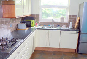 Picture #6 of Property #1029002541 in Winston Road, Bournemouth BH9 3EQ