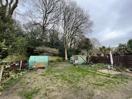 Picture #11 of Property #1030132641 in BH10 HOWETH ROAD, Bournemouth BH10 5NZ