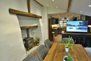 Picture #7 of Property #1030971741 in Wimborne Road, Corfe Mullen BH21 3DY
