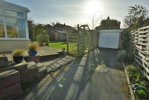 Picture #23 of Property #1033101441 in Burts Hill, Wimborne BH21 1NS
