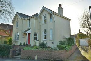 Picture #25 of Property #1033101441 in Burts Hill, Wimborne BH21 1NS