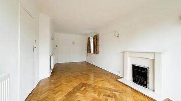 Picture #2 of Property #1036567641 in Granby Road, Bournemouth BH9 3NY