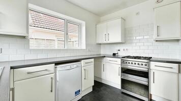Picture #3 of Property #1036567641 in Granby Road, Bournemouth BH9 3NY
