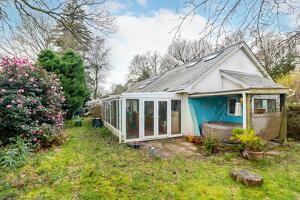 Picture #22 of Property #1037189541 in Picket Hill, Ringwood, New Forest BH24 3HH