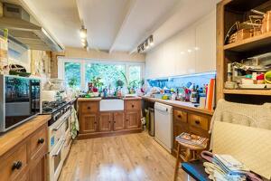 Picture #6 of Property #1037189541 in Picket Hill, Ringwood, New Forest BH24 3HH