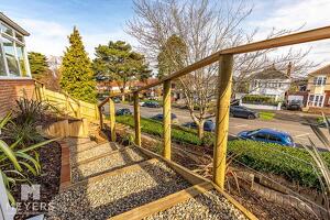 Picture #8 of Property #1040501541 in West Way, Moordown BH9 3DT