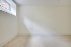 Picture #19 of Property #1040766441 in Forest Road, Burley, Ringwood BH24 4DQ