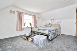Picture #8 of Property #1045771131 in Ringwood Road, Verwood BH31 7AJ