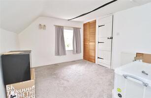 Picture #9 of Property #1045771131 in Ringwood Road, Verwood BH31 7AJ
