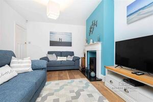 Picture #5 of Property #1046606241 in Wicklea Road, Wick Village, Bournemouth BH6 4LP