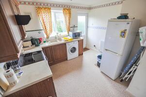 Picture #2 of Property #1047497541 in Hayes Lane, Colehill, Wimborne BH21 2JF