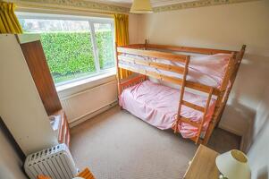 Picture #5 of Property #1047497541 in Hayes Lane, Colehill, Wimborne BH21 2JF