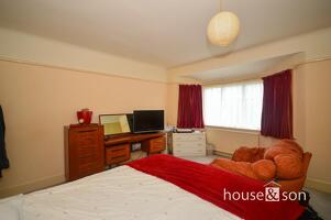 Picture #14 of Property #1047659541 in Stokewood Road, Bournemouth BH3 7NB
