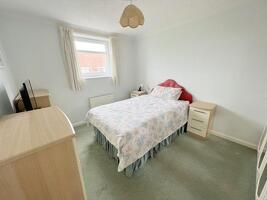 Picture #10 of Property #104801158 in Market Close, Poole BH15 1NE