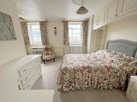 Picture #8 of Property #104801158 in Market Close, Poole BH15 1NE