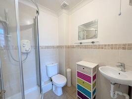 Picture #9 of Property #104801158 in Market Close, Poole BH15 1NE