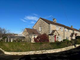 Picture #0 of Property #1048089141 in Priests Road, Swanage BH19 2RR