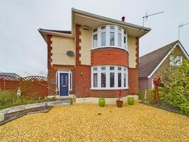 Picture #18 of Property #1049540541 in Tuckton Road, Bournemouth BH6 3HS