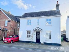 Picture #0 of Property #1049659341 in Gladstone Road, Parkstone, Poole BH12 2LY