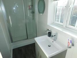 Picture #13 of Property #1052709141 in Amey Gardens SO40 2BB