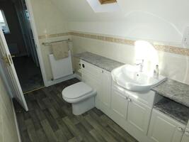 Picture #19 of Property #1052709141 in Amey Gardens SO40 2BB