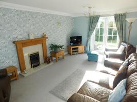 Picture #3 of Property #1052709141 in Amey Gardens SO40 2BB