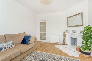 Picture #10 of Property #1054222641 in Saxonbury Road, Tuckton, Southbourne BH6 5ND