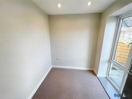 Picture #9 of Property #1054490241 in South Western Crescent, Whitecliff, Poole BH14 8RS