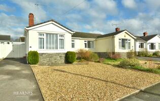 Picture #0 of Property #1057691541 in Dales Drive, Colehill, DOrset BH21 2JT