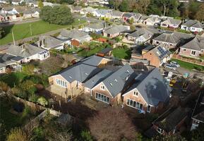 Picture #11 of Property #1058971131 in Forest Close, Highcliffe, Christchurch BH23 4QF