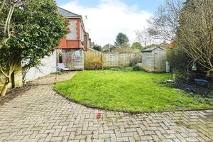 Picture #13 of Property #1059319641 in Muscliffe Road, Bournemouth BH9 1PZ