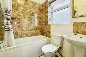 Picture #8 of Property #1059319641 in Muscliffe Road, Bournemouth BH9 1PZ