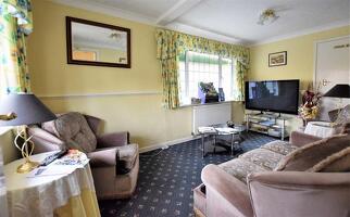 Picture #8 of Property #1060045731 in Kings Road West, Swanage BH19 1HF
