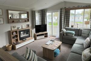 Picture #0 of Property #1061887641 in Oakdene Forest Holiday Park, St. Leonards, Ringwood BH24 2RZ