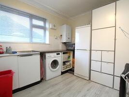 Picture #15 of Property #1061944341 in Berkeley Avenue, Alderney , POOLE BH12 4HZ