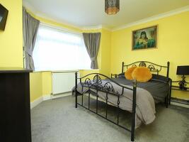 Picture #6 of Property #1061944341 in Berkeley Avenue, Alderney , POOLE BH12 4HZ