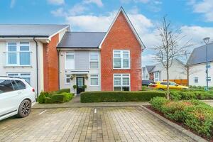 Picture #0 of Property #106289668 in Stabler Way, Hamworthy, Poole BH15 4FJ