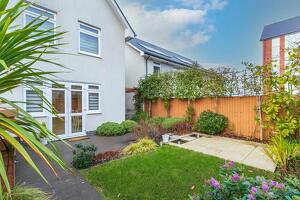 Picture #9 of Property #106289668 in Stabler Way, Hamworthy, Poole BH15 4FJ