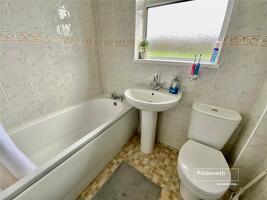 Picture #10 of Property #1064499441 in Pear Tree Close, Bransgore, Christchurch BH23 8NH