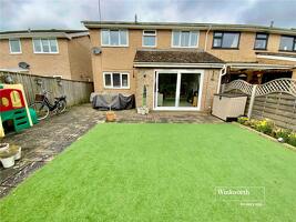 Picture #12 of Property #1064499441 in Pear Tree Close, Bransgore, Christchurch BH23 8NH